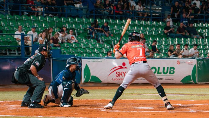 Águilas del Zulia venció 6-3 a Cardenales de Lara en Barquisimeto, cerrando la semana en el segundo lugar.