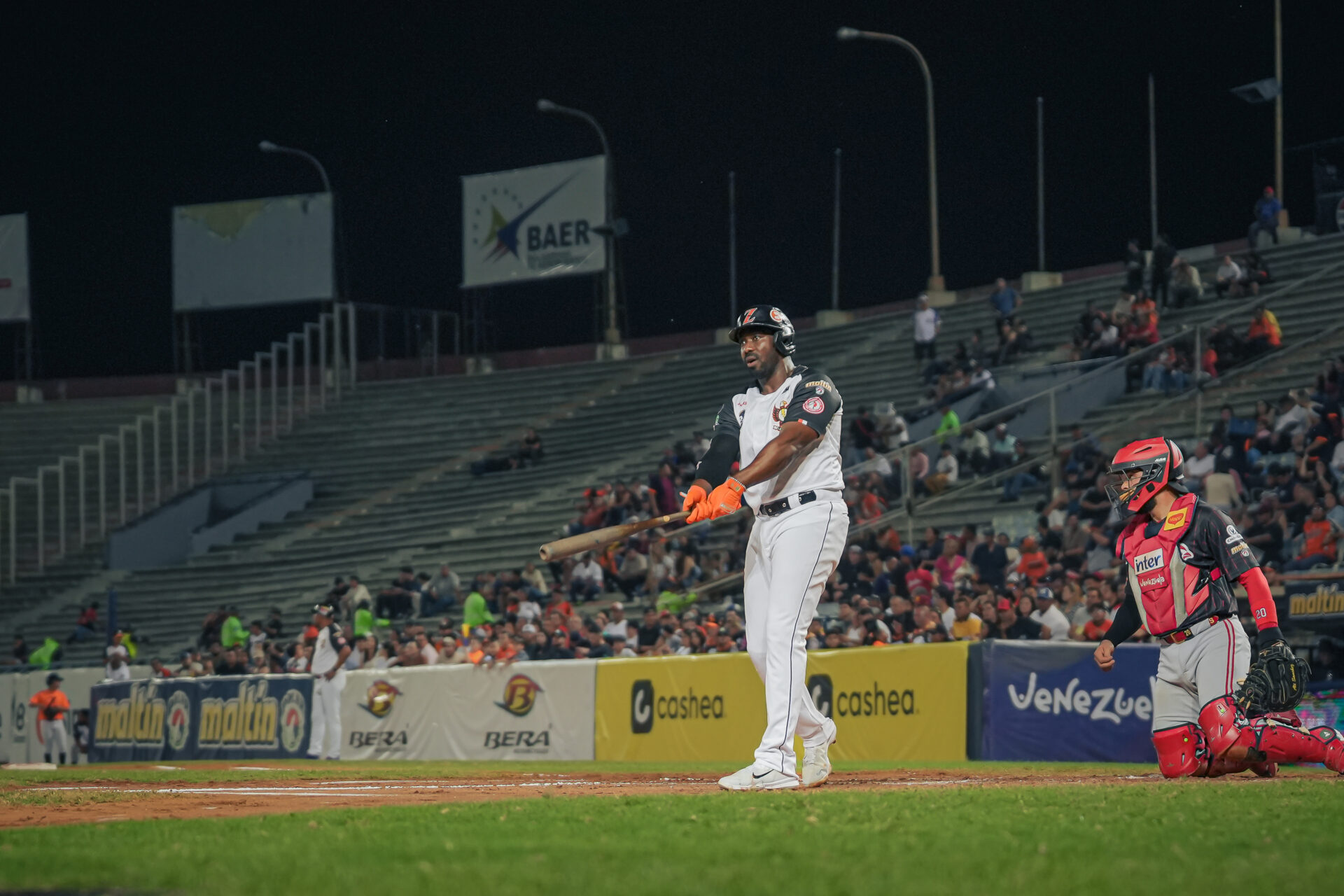 José Pirela alcanzó los 500 hits con Águilas del Zulia en la derrota ante Cardenales de Lara.