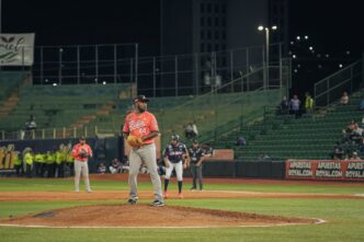 Águilas del Zulia cae por blanqueada ante Caribes