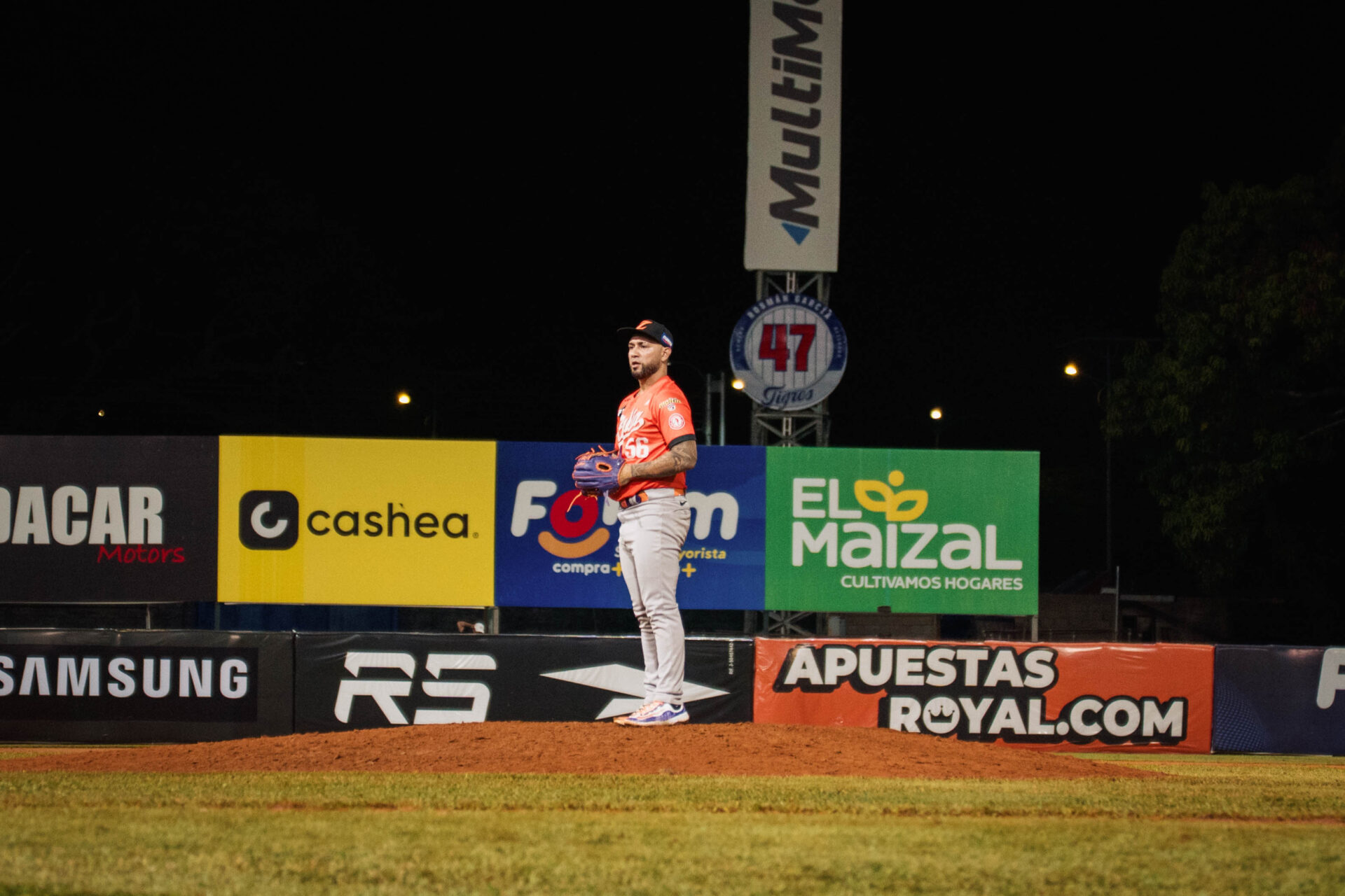 Silvino Bracho igualó el récord histórico de 58 salvados con Águilas del Zulia.