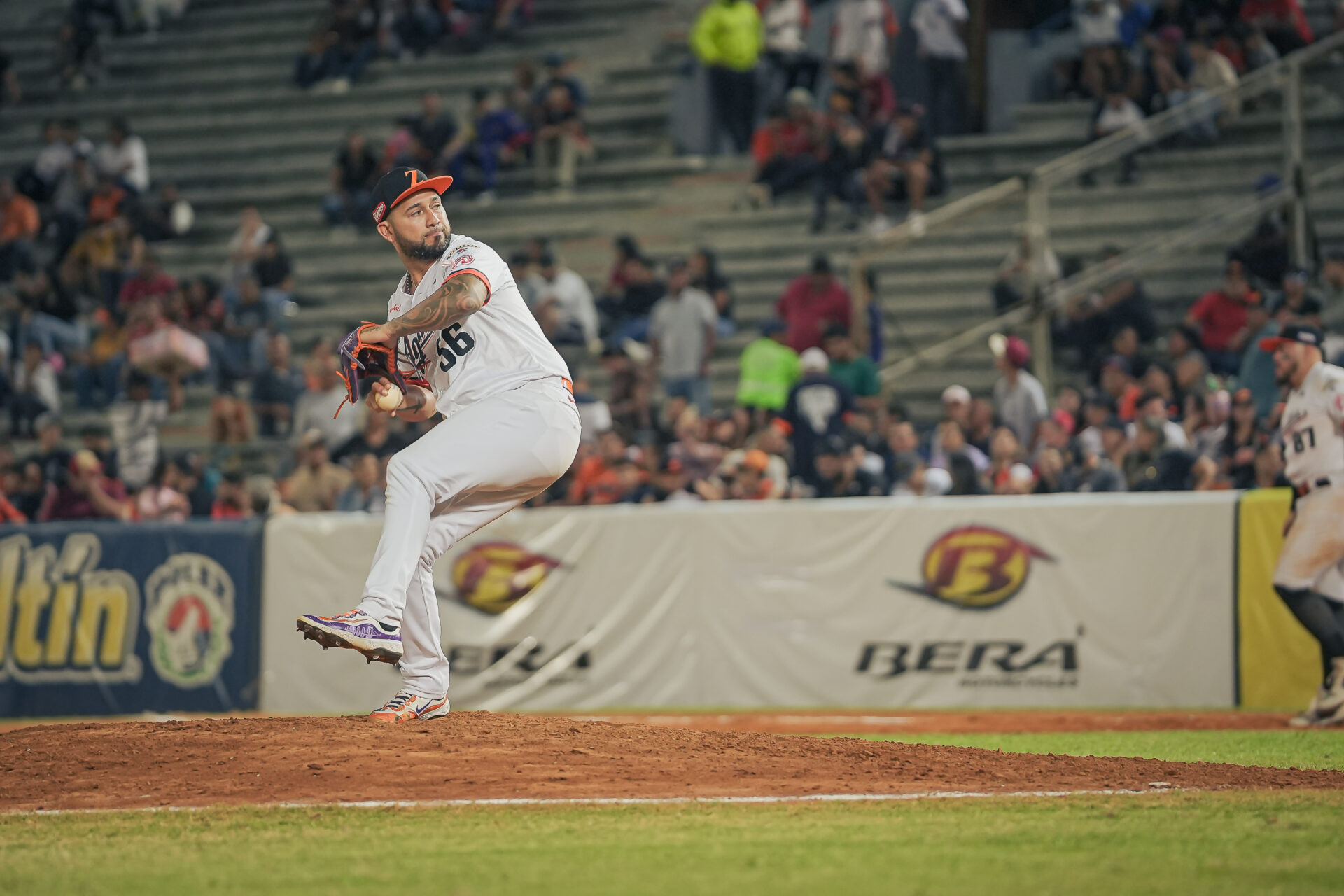 Silvino Bracho récord de salvados con Águilas del Zulia