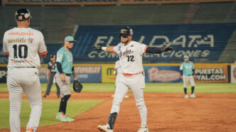 Águilas del Zulia vs Bravos de Margarita en el Round Robin de la LVBP