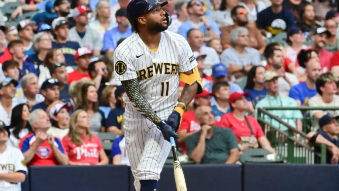 Jackson Chourio jardinero de las Aguilas del Zulia con Cerveceros de Milwaukee en MLB