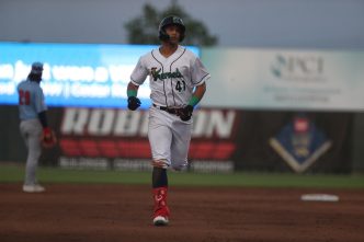 jose-salas-cedar-rapids-kernels-aguilas-del-zulia
