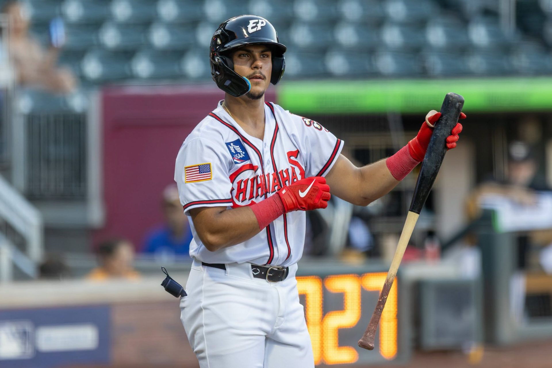 Ethan Salas receptor de los Padres de San Diego en su debut en Triple A