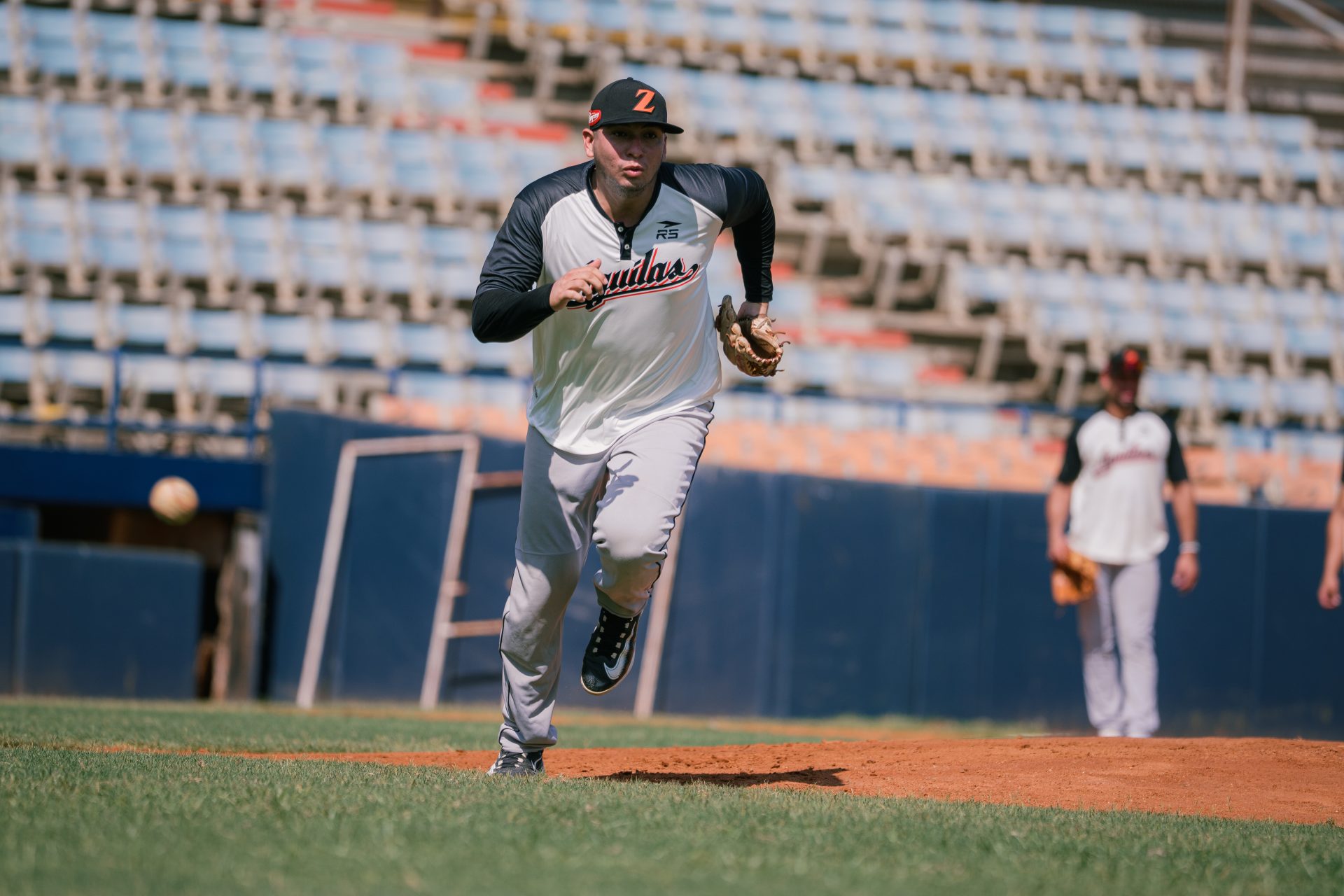 Jugadores de Águilas del Zulia durante el segundo día de pretemporada en el Luis Aparicio